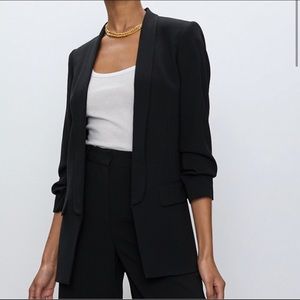 Aritzia Serif Blazer